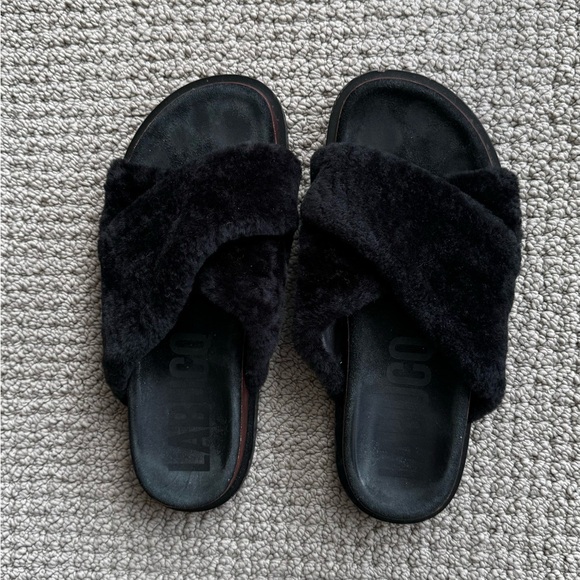 Labucq Shearling Mules/Sandals 38 Euro black - Picture 1 of 6